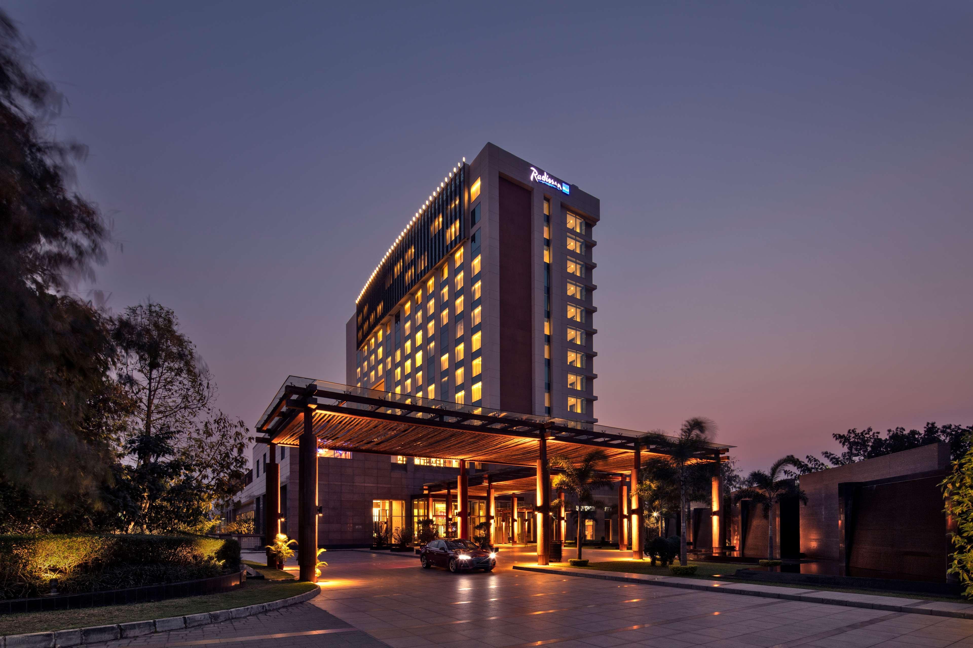 Radisson Blu Hotel Guwahati Luaran gambar